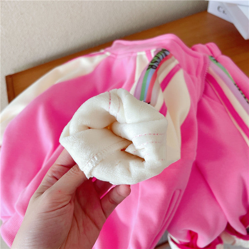 Kids pink/purple sportswear outfit